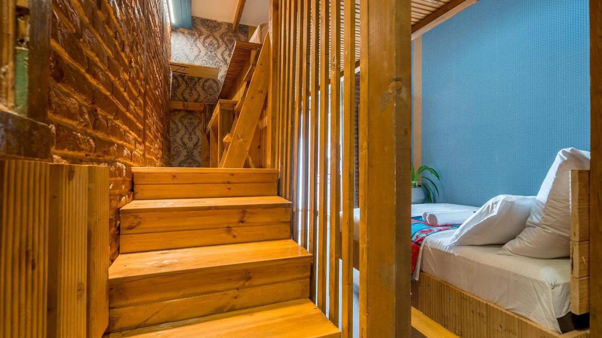 Apart View Hotel & Spa Tbilisi 0*,